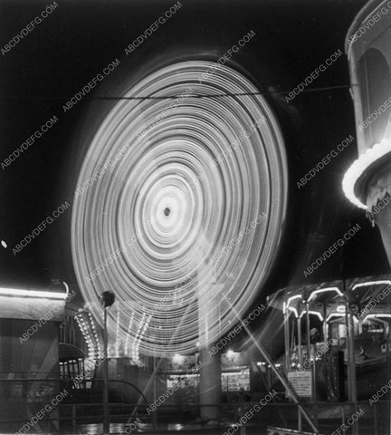 cool time lapse shot of circus wheel at night 9057-34