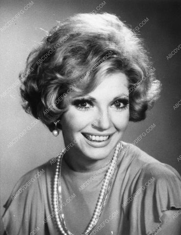 great Ruta Lee portrait 9102-18