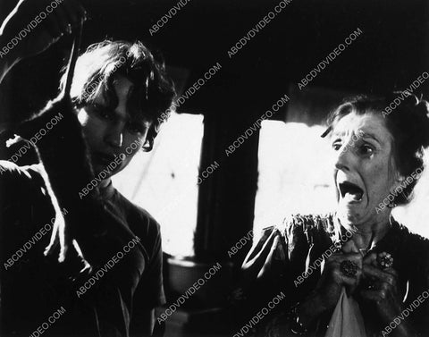 John Savage Ruth Roman film The Killing Kind 9121-29