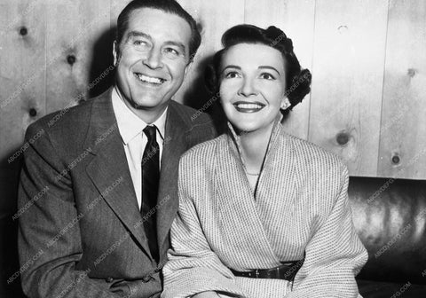 Nancy Davis Ray Milland behind the scenes 9222-13