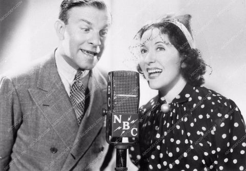 George burns Gracie Allen NBC Radio microphone 9227-31