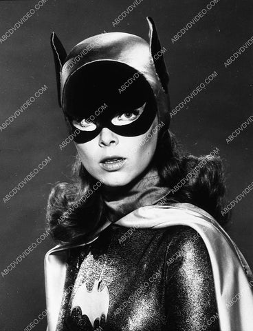 lovely Yvonne Craig as Batgirl TV Batman 9264-10