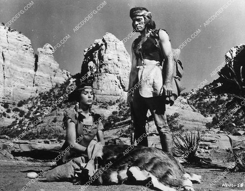 Burt Lancaster Jean Peters film Apache 9272-11