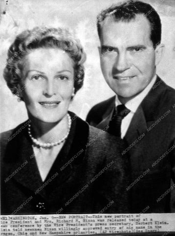 news photo President Richard Nixon and wife Pat 9367-09