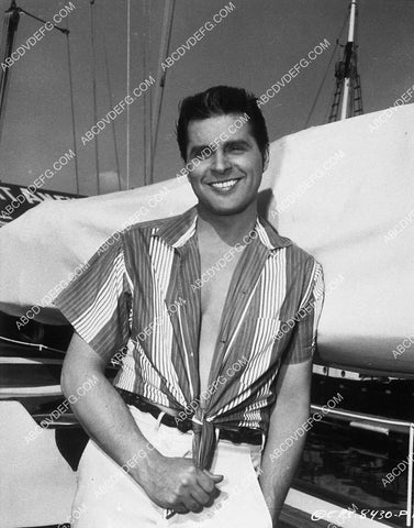 Johnny Desmond on location film Calypso Heat Wave 9472-14