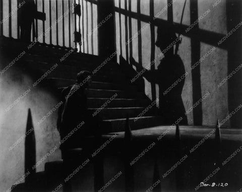 dramatic silent film scene Street Angel 9856-19