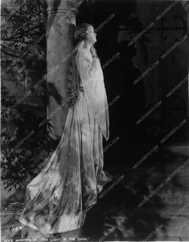 Hope Hampton silent film The Light in the Dark 9856-28
