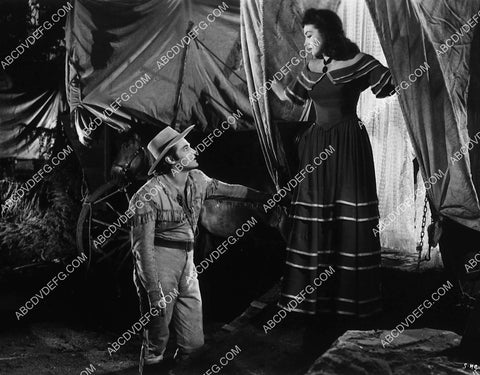 Jon Hall Lynn Bari film Kit Carson 9890-20