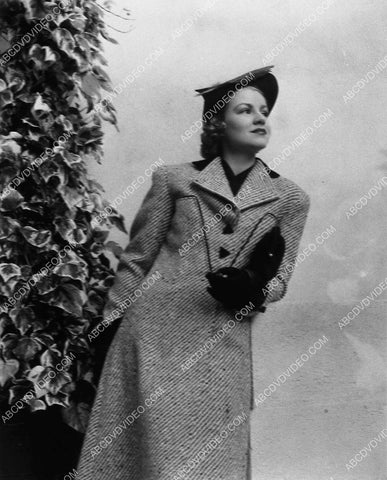 lovely Claire Trevor 9943-20
