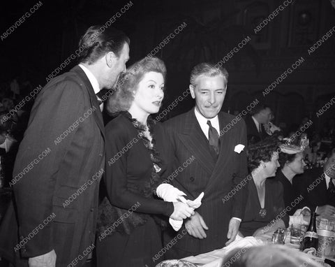 1942 Oscars Greer Garson Ronald Colman at dinner Academy Awards aa1942-12