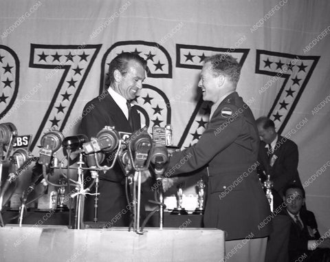 1942 Oscars Gary Cooper Van Heflin on stage Academy Awards aa1942-24