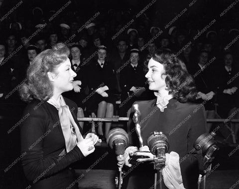 1943 Oscars Greer Garson Jennifer Jones Academy Awards aa1943-29</br>Los Angeles Newspaper press pit reprints from original 4x5 negatives for Academy Awards.