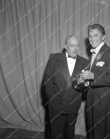 1955 Oscars Kirk Douglas and statue Academy Awards aa1954-01</br>Los Angeles Newspaper press pit reprints from original 4x5 negatives for Academy Awards.
