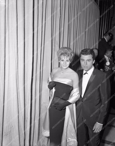 1958 Oscars James Darren Kim Novak maybe Academy Awards aa1958-37</br>Los Angeles Newspaper press pit reprints from original 4x5 negatives for Academy Awards.