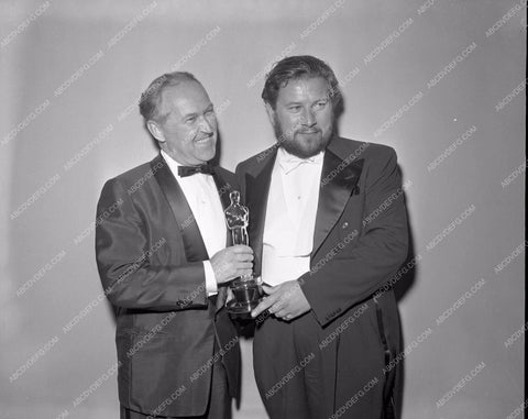 1958 Oscars Peter Ustinov and who Academy Awards aa1958-49</br>Los Angeles Newspaper press pit reprints from original 4x5 negatives for Academy Awards.