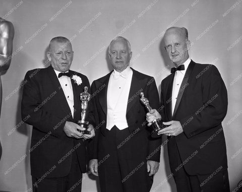 1959 Oscars technical folks and their statues Academy Awards aa1959-62</br>Los Angeles Newspaper press pit reprints from original 4x5 negatives for Academy Awards.