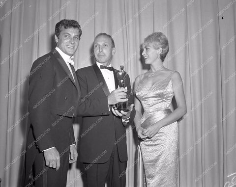 1960 Oscars Tony Curtis Janet Leigh Academy Awards aa1960-04</br>Los Angeles Newspaper press pit reprints from original 4x5 negatives for Academy Awards.