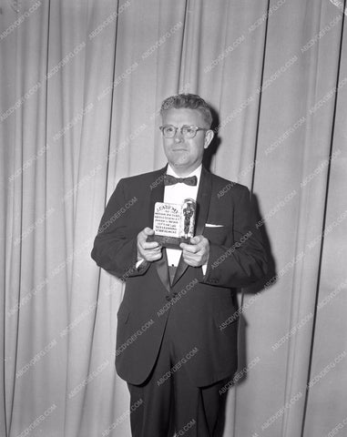 1960 Oscars someone please help me out Academy Awards aa1960-27</br>Los Angeles Newspaper press pit reprints from original 4x5 negatives for Academy Awards.