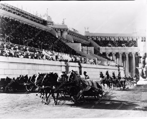 Ramon Navarro chariot sequence silent Ben-Hur bh810-02