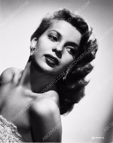 Abbe Lane portrait dp-0005