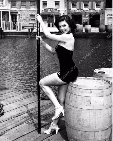 Anne Bancroft in swimwear on the pier 8b20-0032