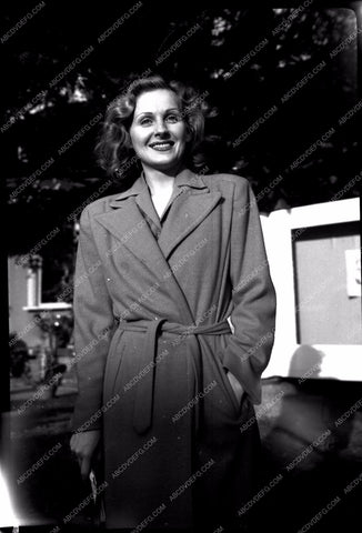 candid Constance Moore 8b20-0135