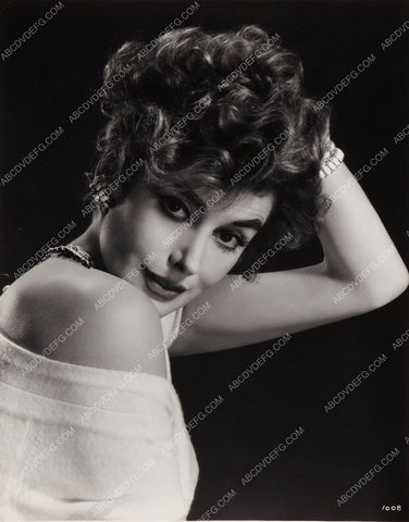 Kay Kendall portrait 8b20-0363