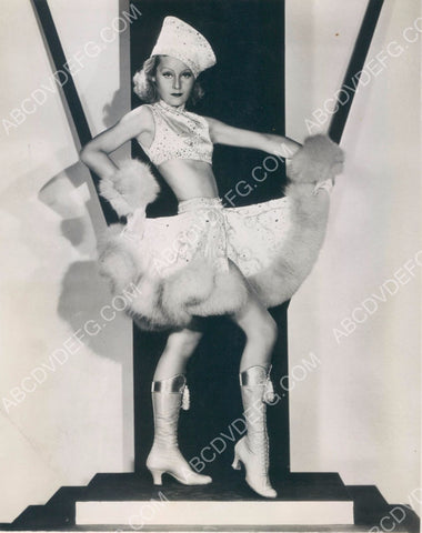 early Lilian Harvey showgirl pose 8b20-0379