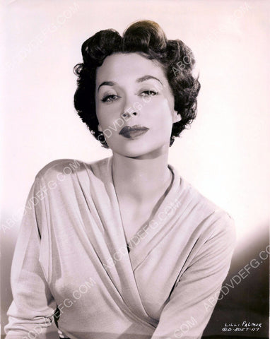 Lilli Palmer portrait 8b20-0381
