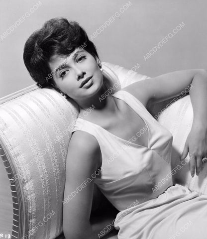 gorgeous Suzanne Pleshette portrait 8b20-0623