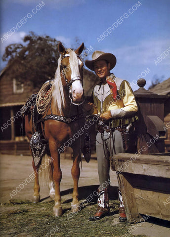 Roy Rogers and Trigger portrait 8b20-0689