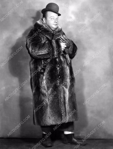 fashionable Roscoe Fatty Arbuckle in fur coat portrait 8b20-0788