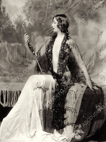 elegant silent pic Blanche Satchell portrait 8b20-0819
