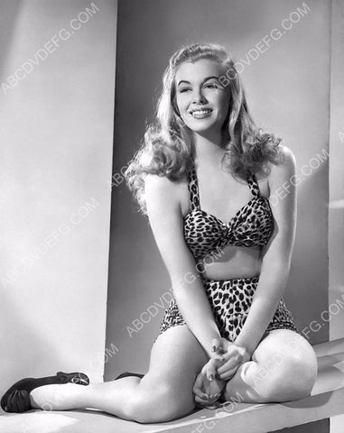 Leopard Bikini always looks good on Nancy Saunders 8b20-0821
