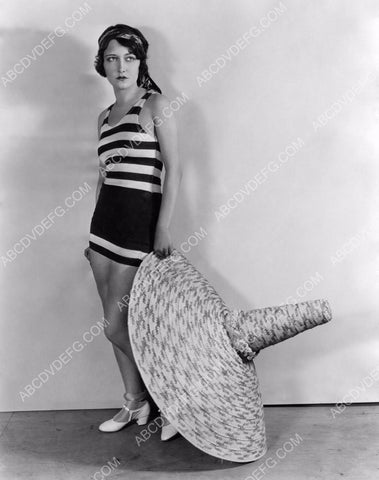 Dorothy Sebastian swimsuit and very large sunhat 8b20-0900