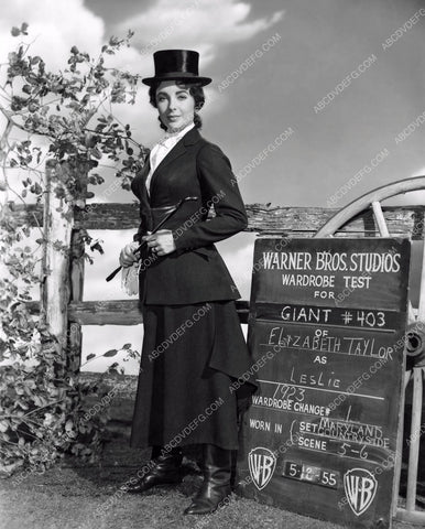 wardrobe slate shot Elizabeth Taylor film Giant 8b20-0955