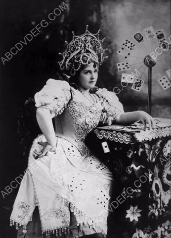 stage actress Lillian Russell portrait at the card table 8b20-10060