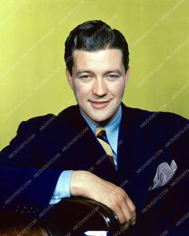 handsome Dennis Morgan portrait 8b20-10333