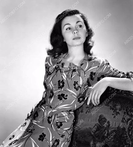lovely Jean Simmons fashion portrait 8b20-10422