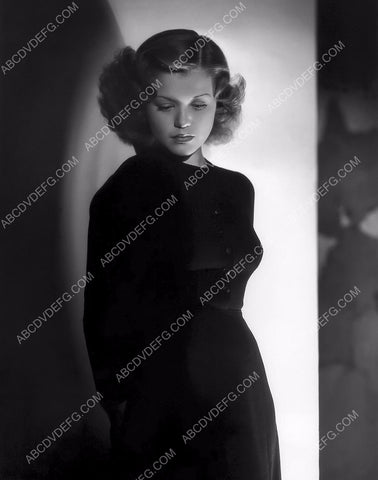 stylish Simone Simon portrait 8b20-10432