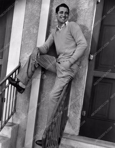 cool Cary Grant outside pic 8b20-10569