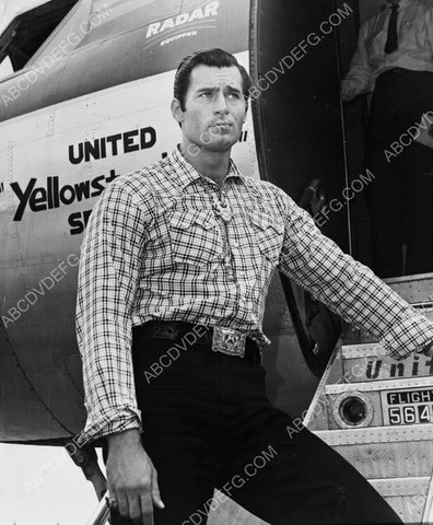 Clint Walker boarding the Yellowston Kelly promo airplane 8b20-10734