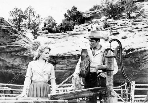 Clint Walker western film scene 8b20-10752