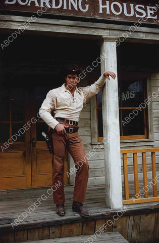 handsome Clint Walker TV Cheyenne 8b20-10758