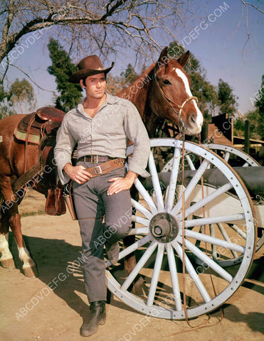 handsome Clint Walker TV Cheyenne 8b20-10761