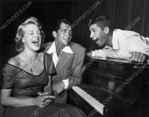 Dean Martin Jerry Lewis clowning around at the piano 8b20-10857