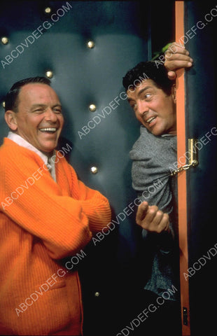 Frank Sinatra Dean Martin having fun 8b20-10878