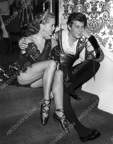 Janet Leigh Tony Curtis behind the scenes 8b20-10945