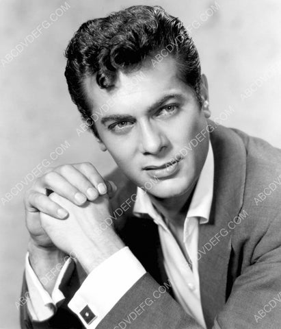 Tony Curtis portrait 8b20-10950