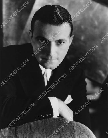 Richard Barthelmess portrait 8b20-11000